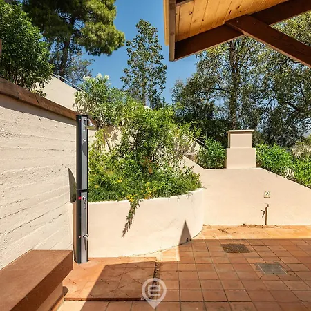 Erika Semesterbostad Is Molas