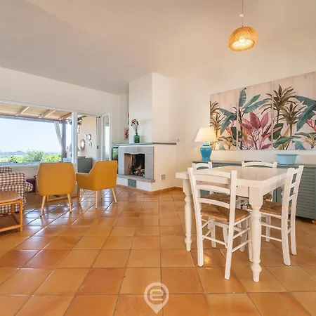 Prázdninový dům Erika Is Molas